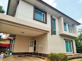 For sale 3 bedrooms house in Bang Khun Thian, Bangkok