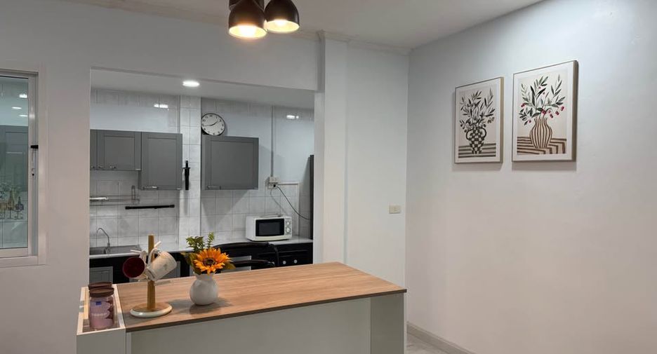 出租 和 出售 3 卧室 独立屋 在 Phuket Town, 普吉