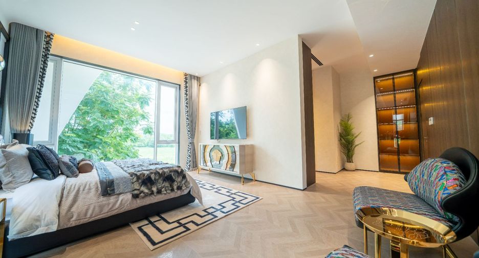 À vendre 6 chambres villa à Huay Yai, Pattaya
