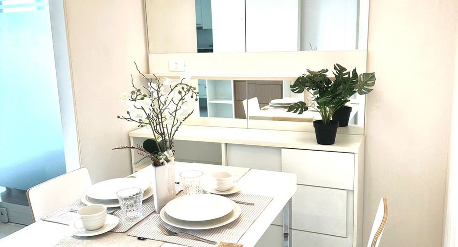 Wohnung zur Miete mit 1 Zimmer in Khlong San, Bangkok