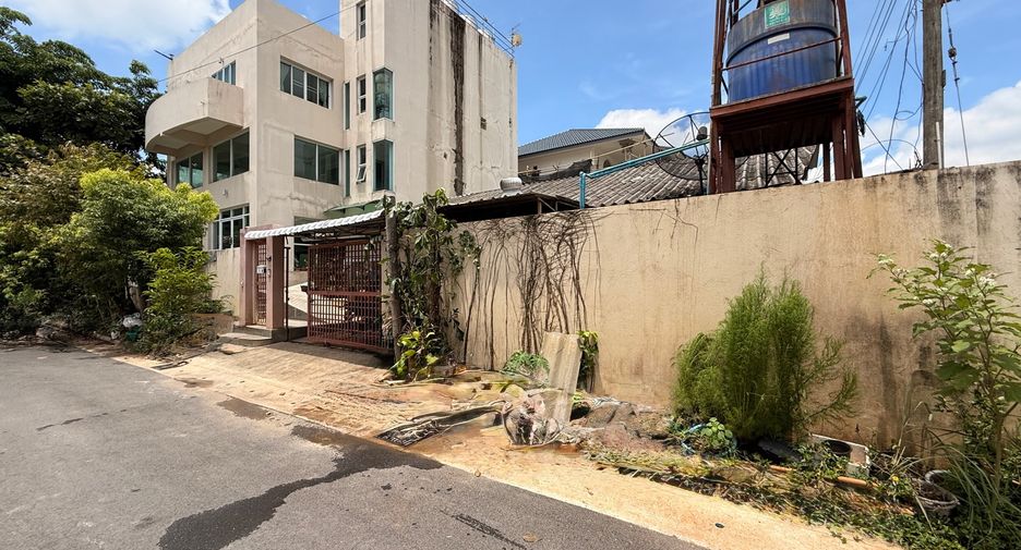 For rent 6 ベッドルーム retail Space in Mueang Chiang Mai, Chiang Mai