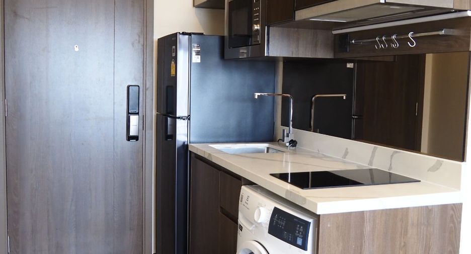 Wohnung zur Miete mit 2 Zimmer in Watthana, Bangkok