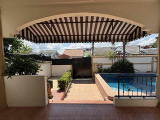Haus zur Miete mit 3 Zimmer in Bang Lamung, Chonburi