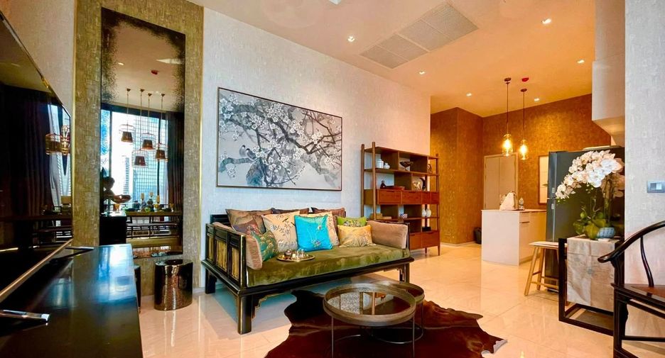 For rent 2 bedrooms condo in Bang Rak, Bangkok
