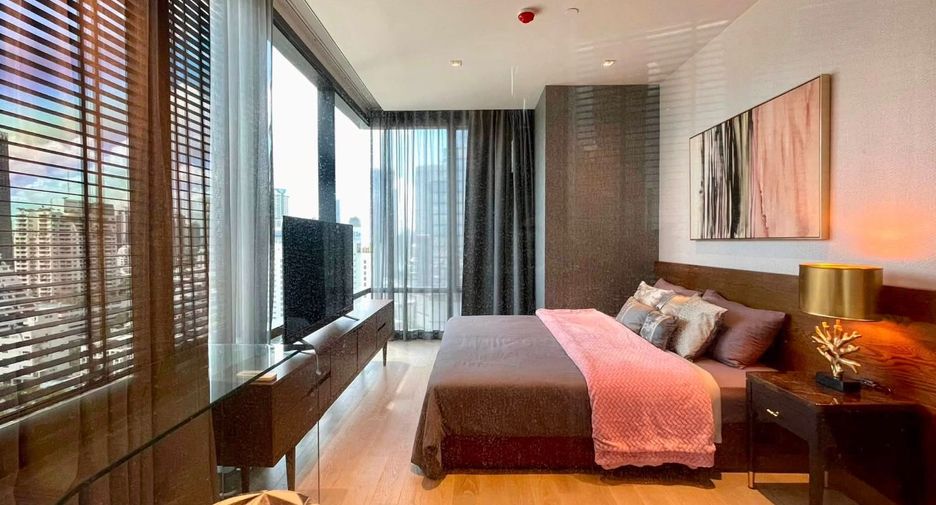 For rent 2 bedrooms condo in Bang Rak, Bangkok