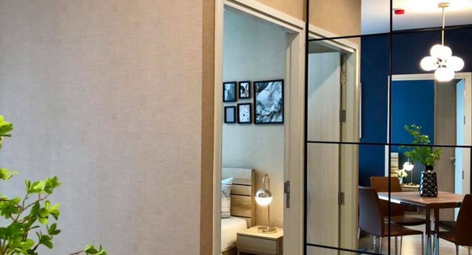 Condo en alquiler de 2 habitaciones en Huai Khwang, Bangkok