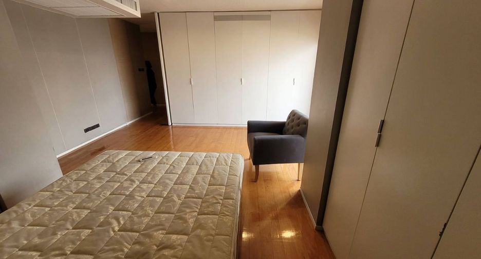 Condo en alquiler de 1 habitaciones en Watthana, Bangkok