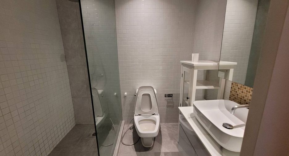 Condo en alquiler de 1 habitaciones en Watthana, Bangkok