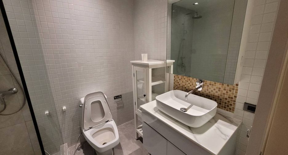 Condo en alquiler de 1 habitaciones en Watthana, Bangkok