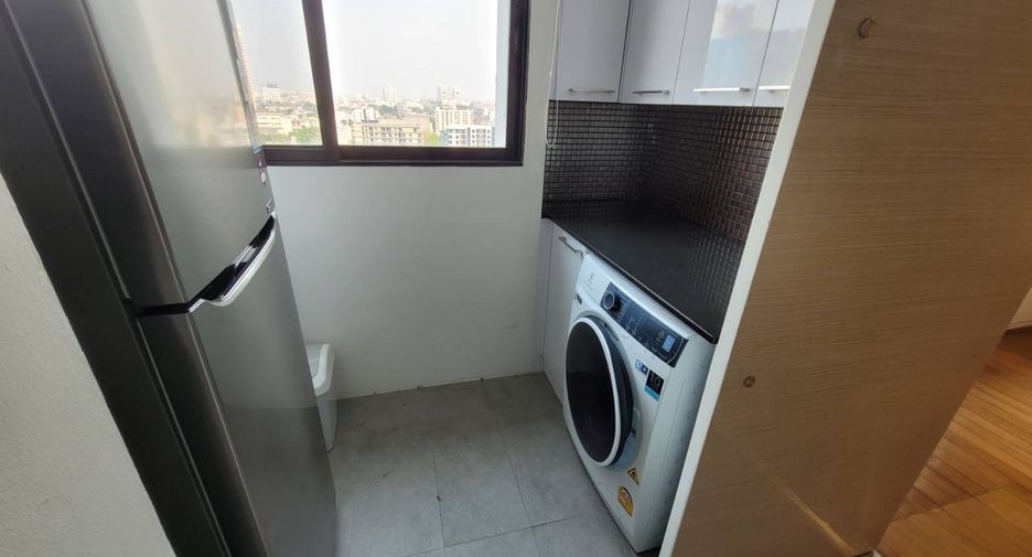Condo en alquiler de 1 habitaciones en Watthana, Bangkok