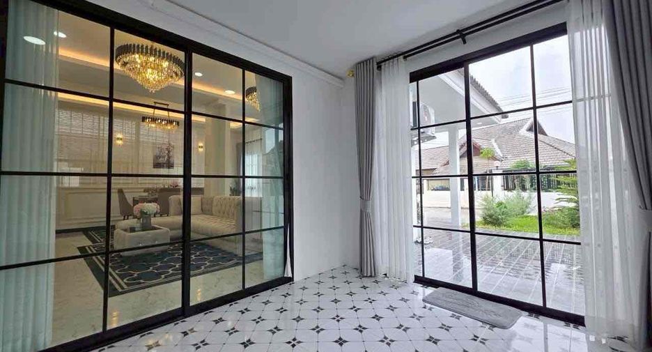 For sale 3 bedrooms house in East Pattaya, Pattaya
