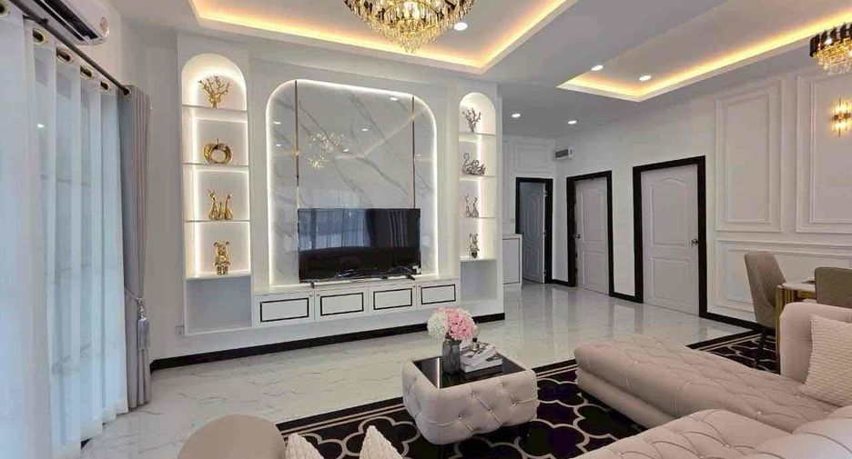 For sale 3 bedrooms house in East Pattaya, Pattaya