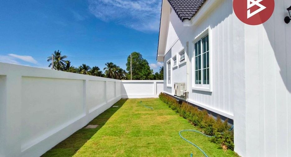 For sale 3 ベッドルーム house in Mueang Samut Songkhram, Samut Songkhram