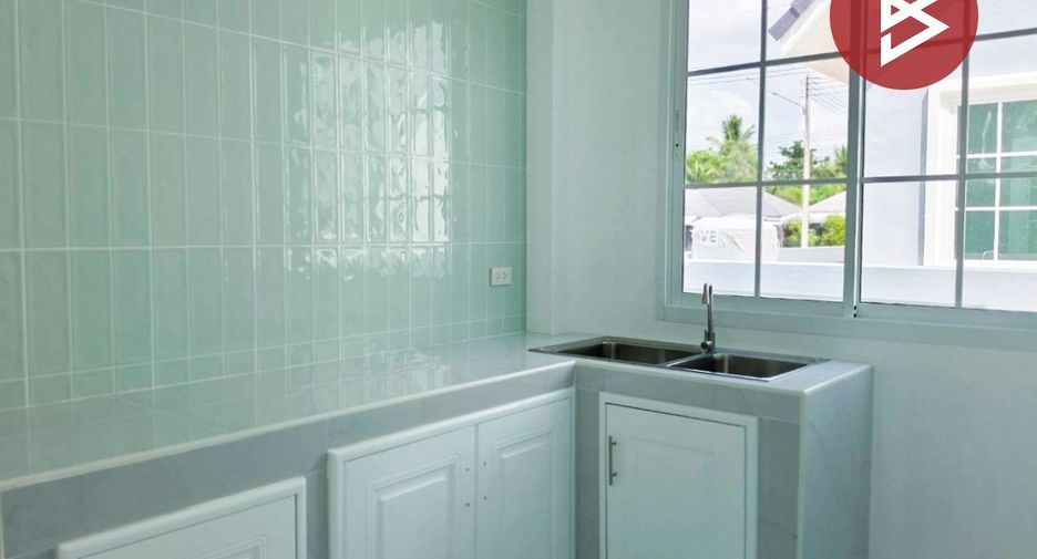 For sale 3 ベッドルーム house in Mueang Samut Songkhram, Samut Songkhram