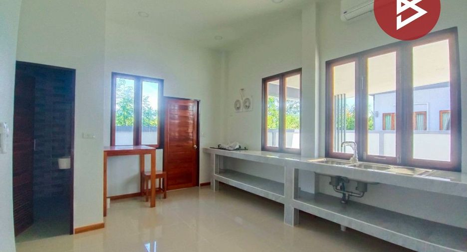 For sale 3 ベッドルーム house in Mueang Samut Songkhram, Samut Songkhram