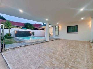 For sale 4 ベッドルーム villa in Bang Lamung, Chonburi