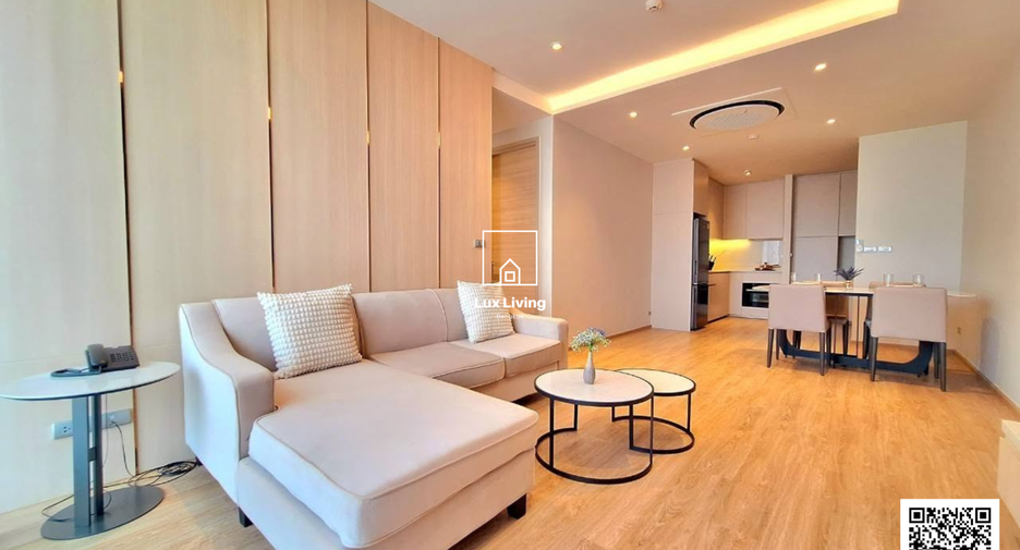 For rent 3 bedrooms condo in Mueang Samut Prakan, Samut Prakan