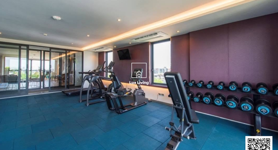 For rent 3 bedrooms condo in Mueang Samut Prakan, Samut Prakan