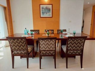 For rent 3 bedrooms condo in Sathon, Bangkok