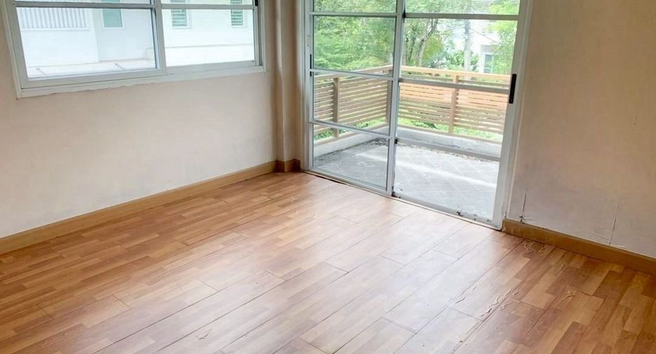 For sale 3 bedrooms house in Prawet, Bangkok