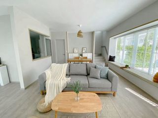 Haus zur Miete und zum Kauf mit 3 Zimmer in Prawet, Bangkok