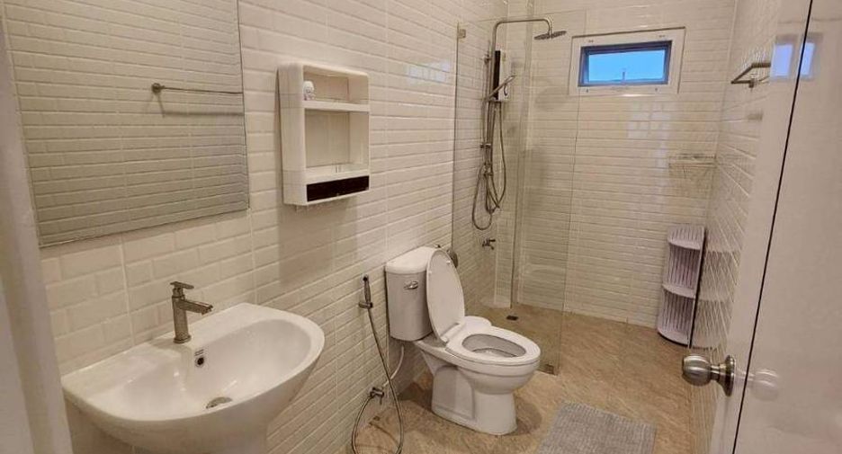 Villa en alquiler de 3 habitaciones en Hang Dong, Chiang Mai