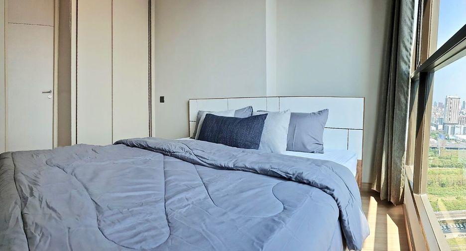 For sale 1 bed condo in Bang Phlat, Bangkok