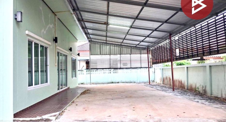 For sale 2 bedrooms house in Mueang Uttaradit, Uttaradit