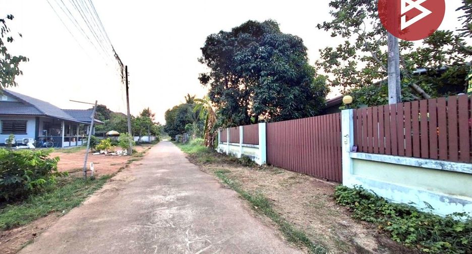 For sale 2 bedrooms house in Mueang Uttaradit, Uttaradit