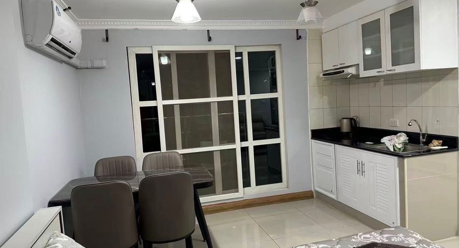 Продажа 1 кровать кондо в Хуаи Кхщанг, Бангкок