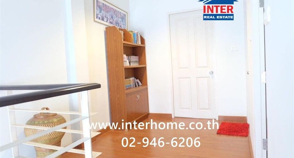 For sale 3 bedrooms townhouse in Lat Phrao, Bangkok