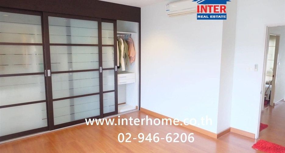 For sale 3 bedrooms townhouse in Lat Phrao, Bangkok