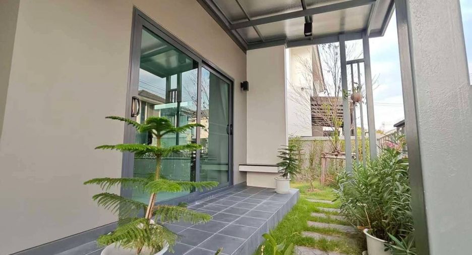 出租 4 卧室 独立屋 在 San Kamphaeng, Chiang Mai