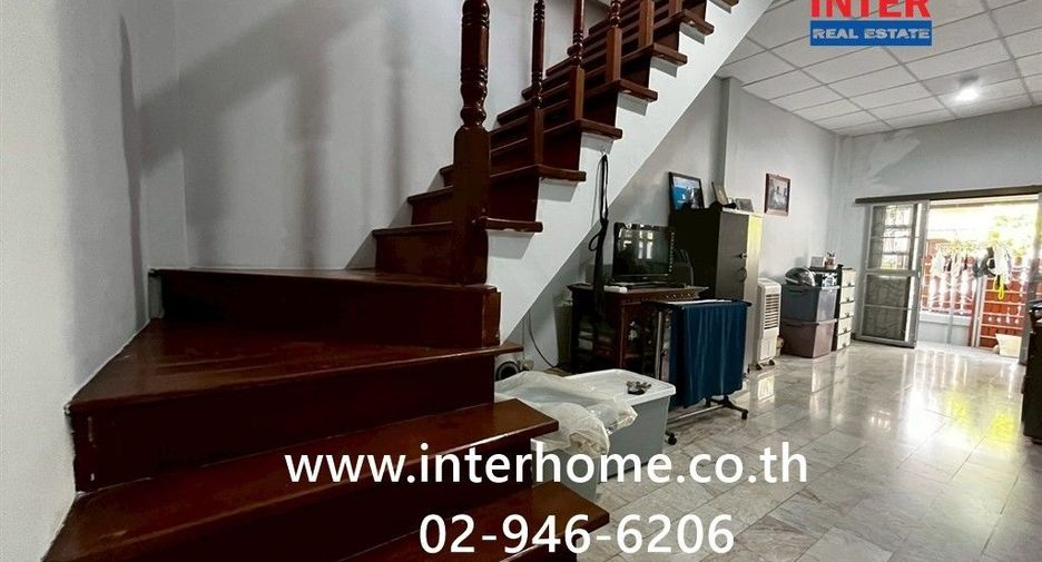 For sale 3 bedrooms townhouse in Bueng Kum, Bangkok