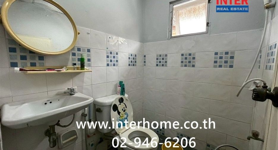 For sale 3 bedrooms townhouse in Bueng Kum, Bangkok