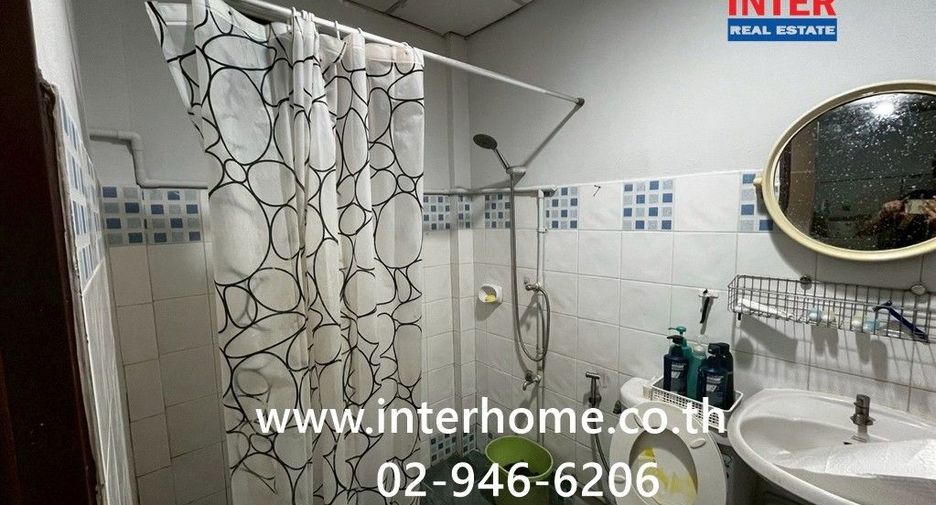 For sale 3 bedrooms townhouse in Bueng Kum, Bangkok