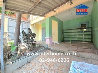 Casa adosada en venta de 3 habitaciones en Phra Samut Chedi, Samut Prakan