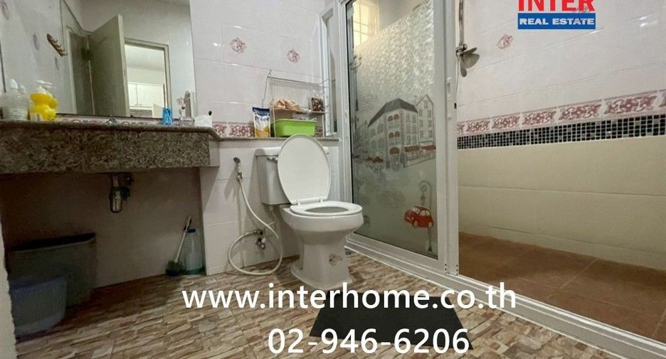 For sale 3 bedrooms house in Sai Mai, Bangkok