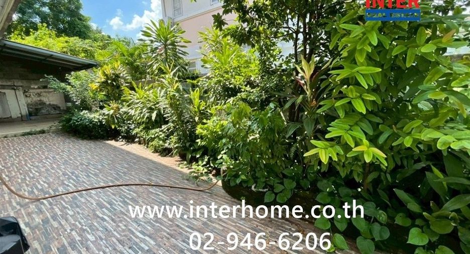 For sale 3 bedrooms house in Sai Mai, Bangkok