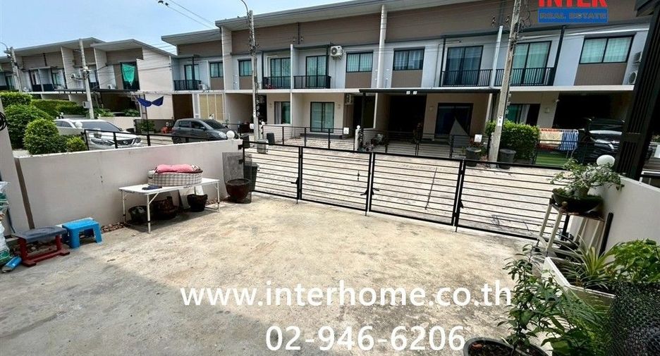 For sale 3 bedrooms townhouse in Bang Bo, Samut Prakan
