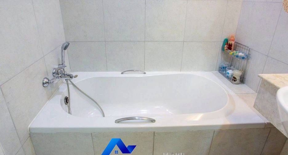 For sale 2 bedrooms condo in Hua Hin, Prachuap Khiri Khan