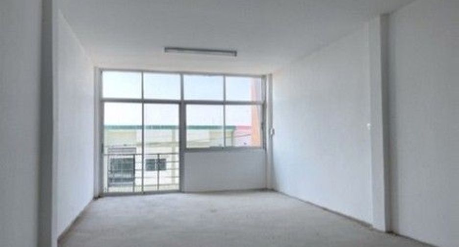 À vendre 1 chambre local commercial à Bang Bua Thong, Nonthaburi
