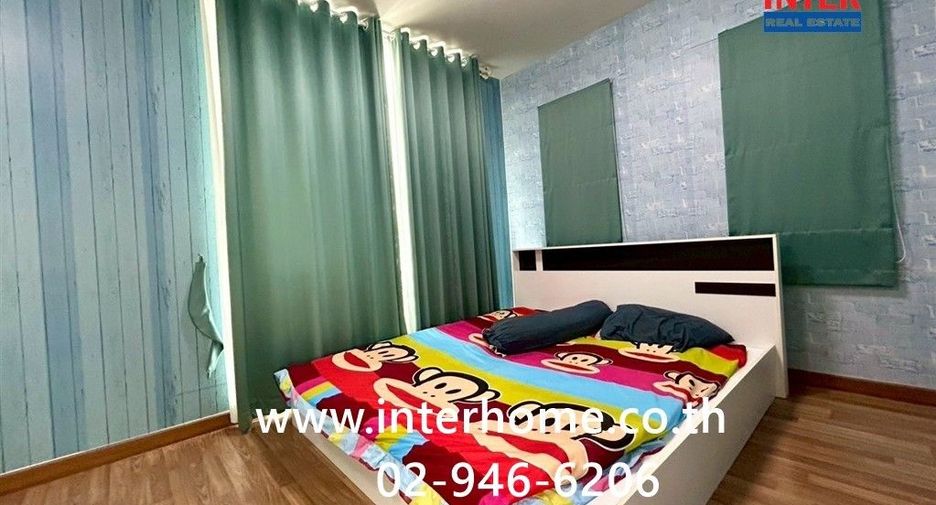 À vendre 3 chambres maison de ville à Bang Sao Thong, Samut Prakan