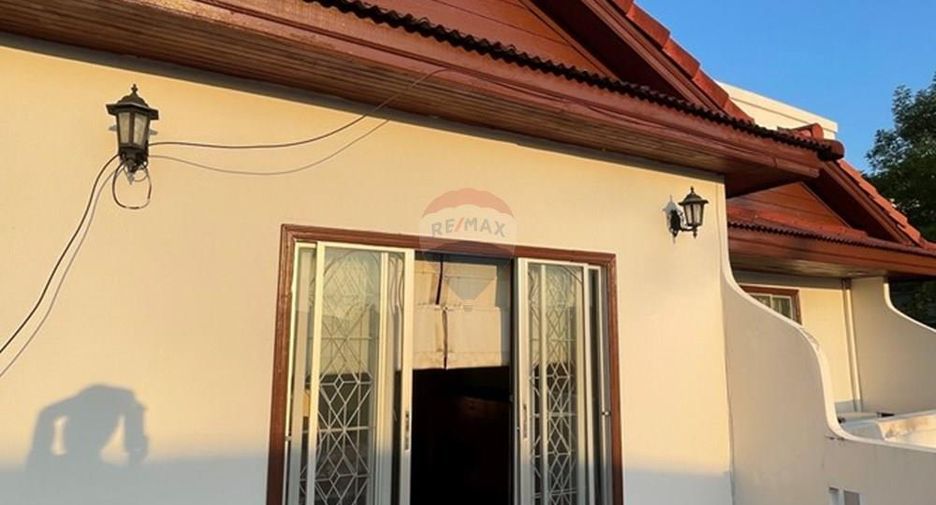 For sale 4 bedrooms villa in Ko Samui, Surat Thani
