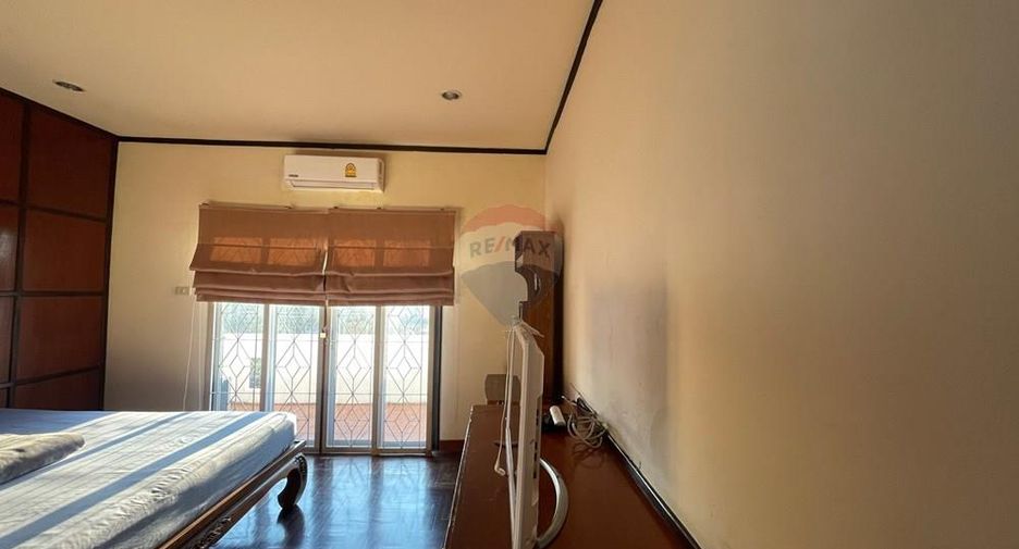 For sale 4 bedrooms villa in Ko Samui, Surat Thani