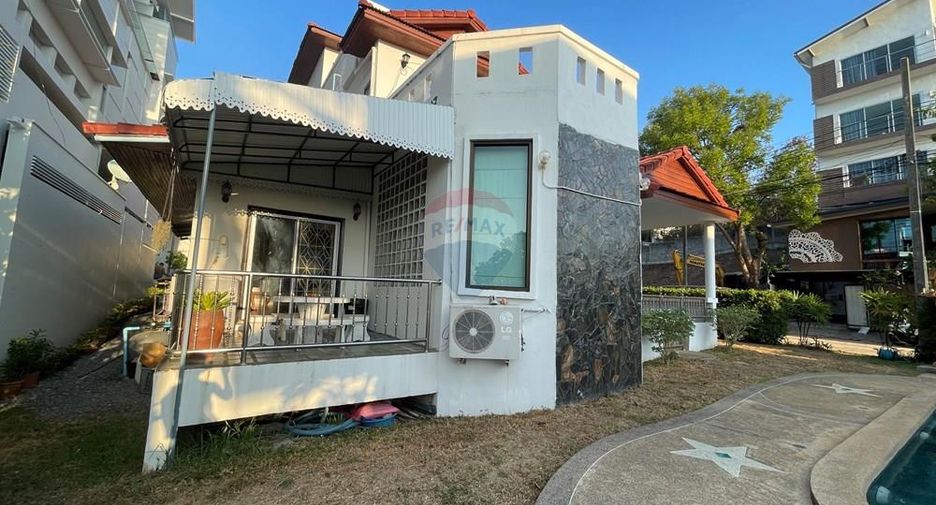 For sale 4 bedrooms villa in Ko Samui, Surat Thani