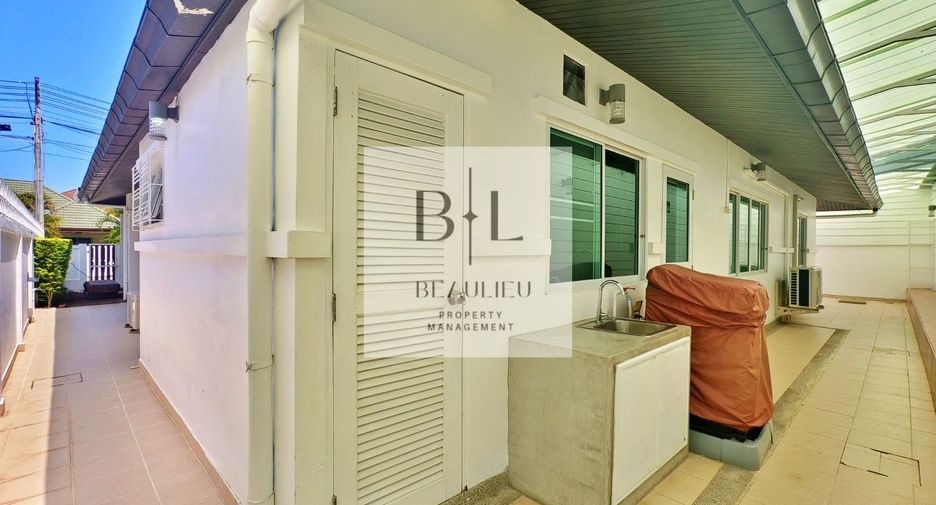 For rent and for sale 3 bedrooms house in East Pattaya, Pattaya