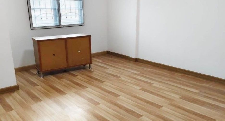 ขาย 2 ห้องนอน ทาวน์เฮ้าส์ ใน เมืองฉะเชิงเทรา, ฉะเชิงเทรา