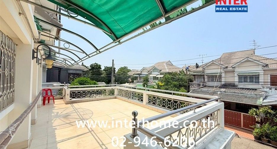 Haus zum Kauf mit 6 Zimmer in Bang Khae, Bangkok