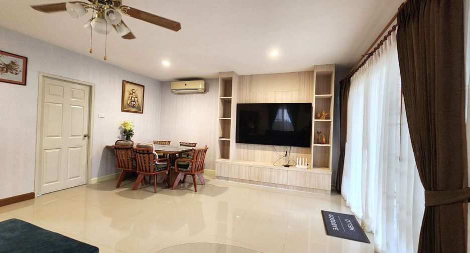 For rent 4 bedrooms house in Saraphi, Chiang Mai
